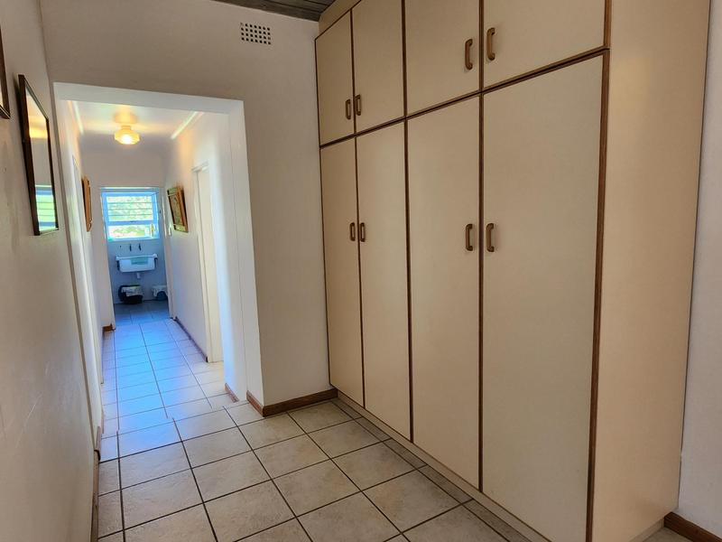 3 Bedroom Property for Sale in Franskraal Western Cape